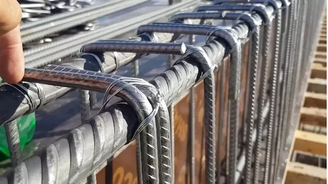 تراجع أسعار الحديد والأسمنت في الأسواق بالتزامن مع تعاملات يوم الأحد